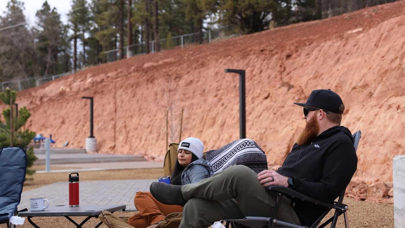A group of locals enjoying an outdoor meal in Flagstaff.